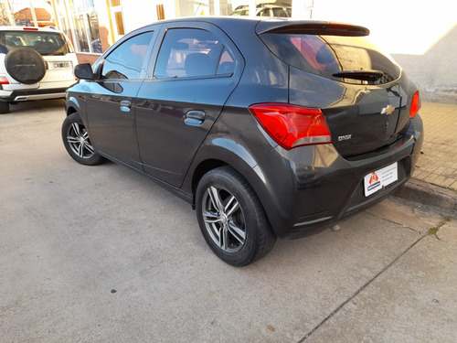 Chevrolet Onix 1.4 Lt 98cv