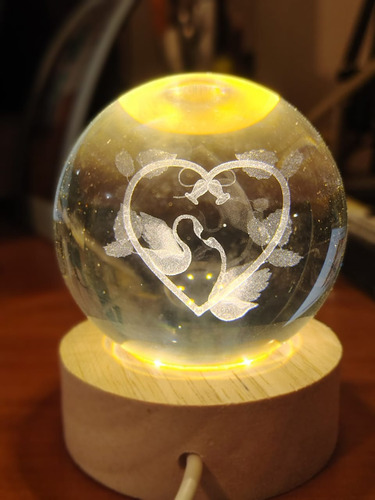 Esfera De Cristal 3d Con Luz Led, Cisnes Enamorados