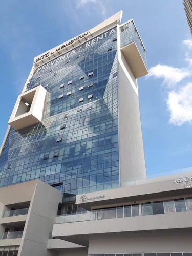 Se Vende Consultorio En El Wtc Juriquilla, Medica Momentum.