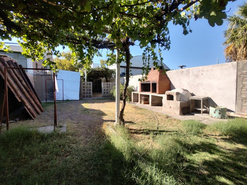 Casa 3 Dormitorios. Apta Credito. Santa Lucia