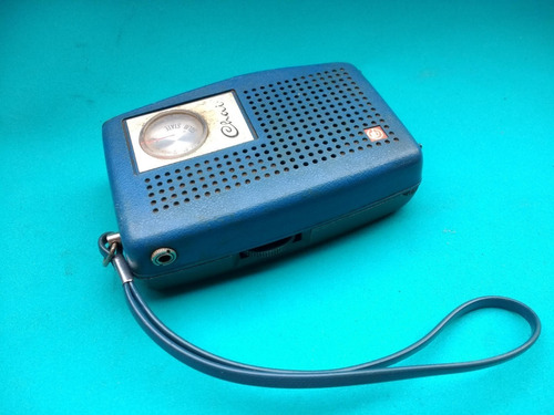 Electromania: Vieja Radio Bolsillo Chai Azul  Funciona
