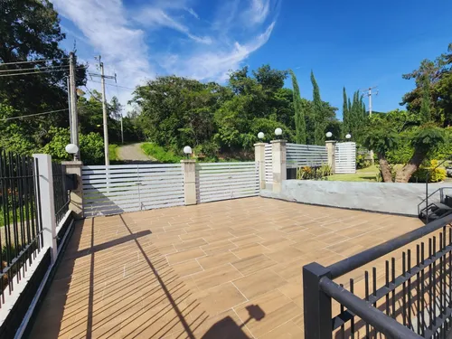 Venta Casa Jacarandas Con Alberca, Enorme Jardín, Amueblada, Equipada, Vistas Espectaculares Con Todos Los Servicios En Fracc Rancho San Diego Ixtapan De La Sal Edomex