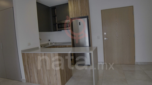 Departamento En Venta Por Fundidora Centro Monterrey Luzia
