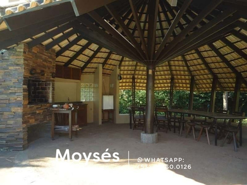 Imagem 10 de 14 de C4240 - Residência Exclusiva Na Vila Assumpção Em Pelotas