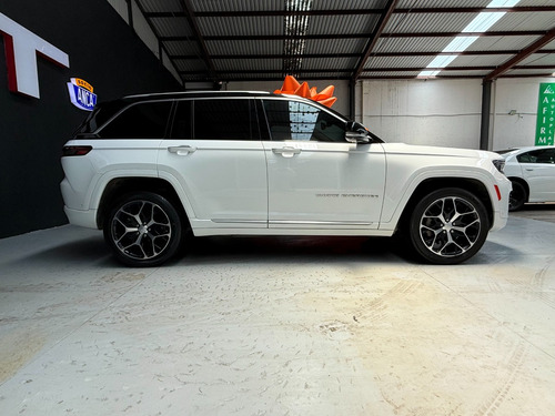 Jeep Grand Cherokee Summit 2022