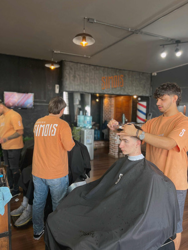 Curso De Barbería - Aprende A Cortar Desde 0 - Simois