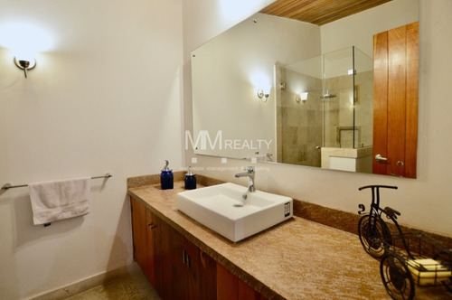 Imagen 12 de 30 de San Jerónimo Lídice - Casa Con Alberca En Venta / House Wit