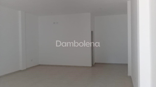 Imagen 10 de 11 de Local En Venta O Permuta Ubicado En La Reja, Moreno