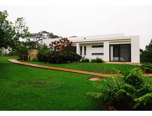 Casa Campestre En Arriendo En Villavicencio