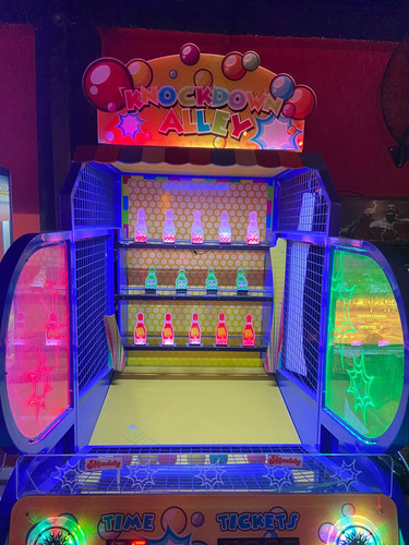 Arcade Redemption Tiro Knockdown Alley (Usado)