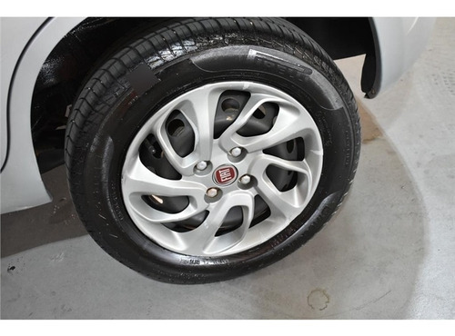 Imagem 14 de 14 de Fiat Uno 1.0 Fire Flex Attractive Manual