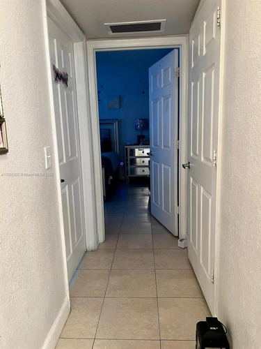 Imagen 7 de 13 de Muy Buen Departamento 3 Ambientes Y Dos Baños Con Cochera En Miami
