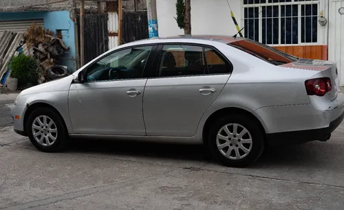 Volkswagen Bora 2.0 Style Active Tiptronic At