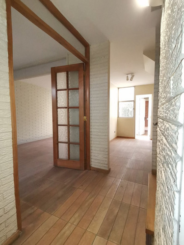 Arriendo Casa 4d2b1e - Las Condes Av Apoquindo