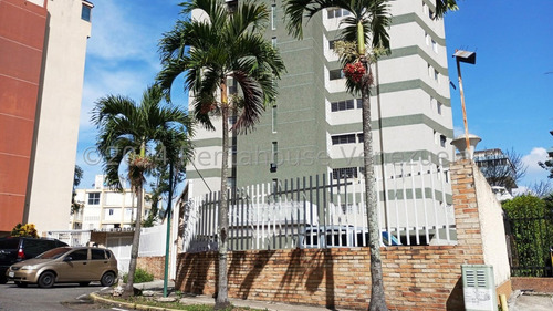 Colinas De Bello Monte Encantador Apartamento 24-18125 G.s.