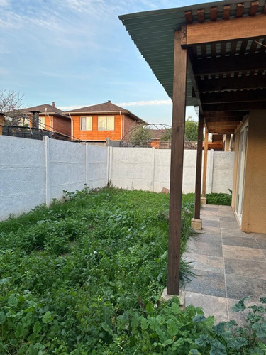 Casa 3 Dormitorios, 3 Baños, Condominio, Peñaflor