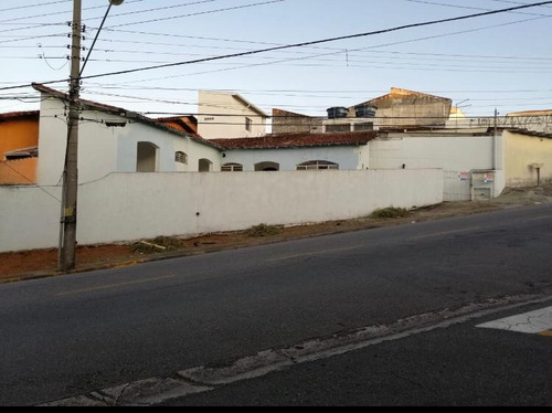 Casa Que Pode Ser Adaptada Para Escritório, Clínica Ou Atividade Comercial - Ca00523 - 69029582