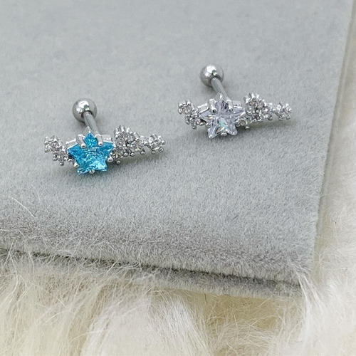Imagen 2 de 2 de Piercing Cartílago Multiestrellas Piercing Argentina ®