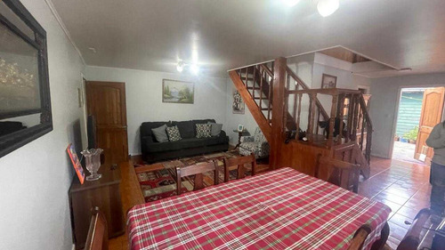 Vendo Amplia Propiedad En Calle Balmaceda (68717)
