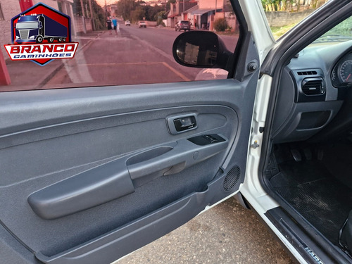 Fiat Strada 1.4 Hard Working Flex 2p