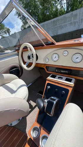 Lancha Colección Paglietini 620 (1980) Restaurada A Nueva