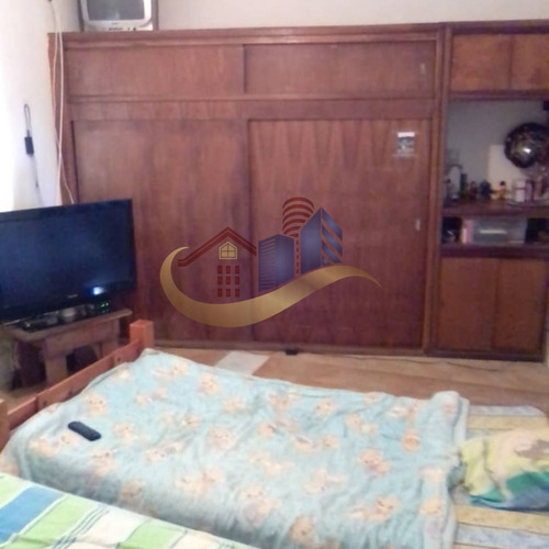 Imagen 3 de 8 de Casa En Venta En El Teleferico 4 Hab. 2 Baños Ref 824