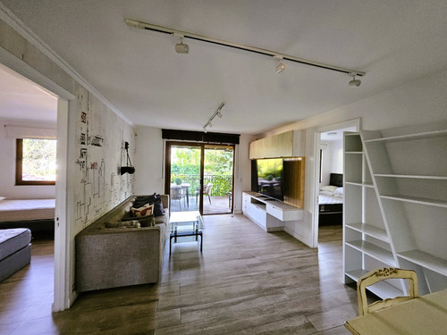 Arriendo Casa En Cond. Amoblada 5d6b Cam. Otoñal