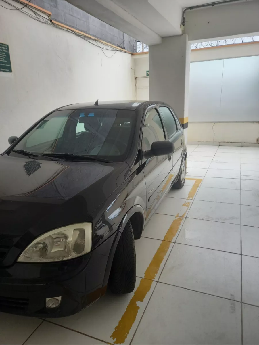 Chevrolet Corsa 1.8 Maxx Flex Power 5p