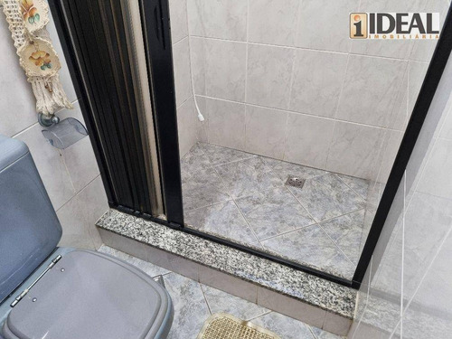 Imagem 14 de 30 de Casa Térrea Com 4 Dormitórios À Venda, 237 M² Por R$ 2.400.000 - Marapé - Santos/sp - Bg0019