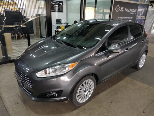 Ford Fiesta 2016 1.6 Hatchback Titanium