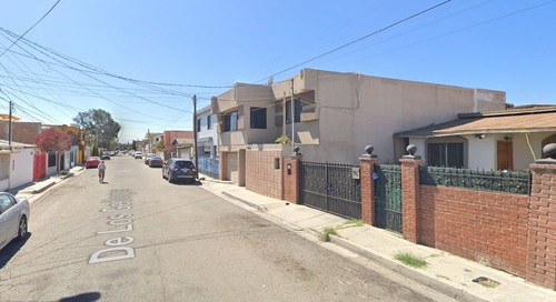 !!!!!!se Vende Casa En Universidad Otay,,,tijuana!!!!excelente Ubicación!!!!!remates Hipotecarios
