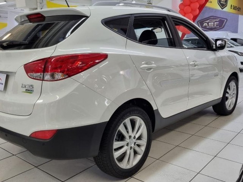 Imagem 4 de 14 de Ix35 2.0 Mpfi Gls 16v Flex 4p Automático