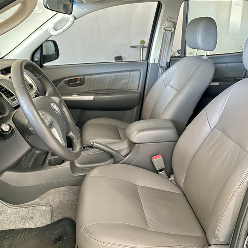 Imagem 15 de 17 de Hilux Sr Flex 2.7