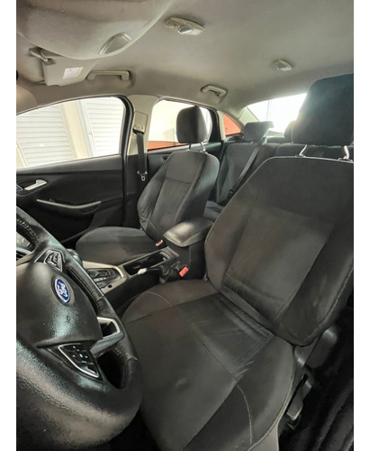 Ford Focus 2.0 SE PLUS 16V FLEX 4P POWERSHIFT