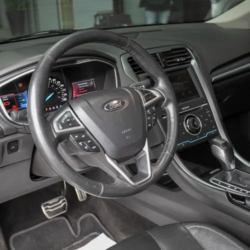Ford Fusion Titanium 2.0