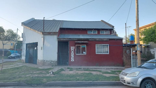 Casa Dúplex  En Venta En Benavidez, Tigre, G.b.a. Zona Norte