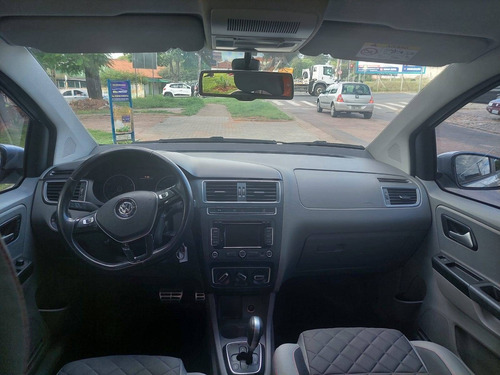 Imagem 6 de 10 de Volkswagen Fox 1.6 Msi Highline 16v Flex 4p Automatizado