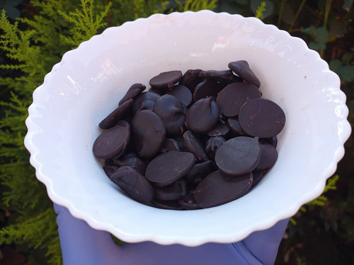 Imagen 3 de 6 de Chocolate 80% Gotas Chips Modelar Moldear X 250g Sin Azucar