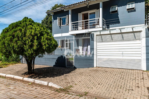 Casa Com 3 Dormitórios À Venda, 158 M² Por R$ 690.000,00 - Canudos - Novo Hamburgo/rs - Ca3847