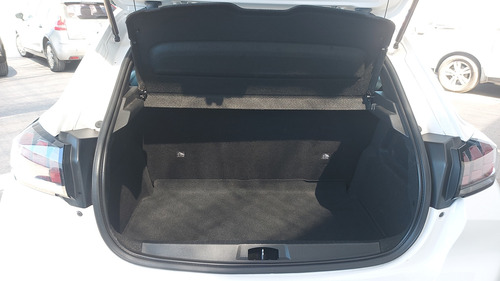 Peugeot 208 1.6L LIKE PACK