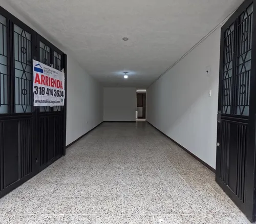 Arriendo Local Comercial Con Bodegaje Y/o Oficinas Prado Veraniego Norte Bogota.