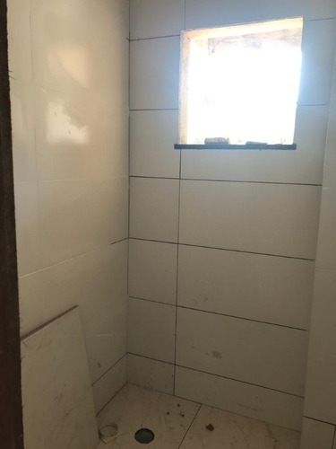 Imagem 8 de 13 de Casa Duplex Em Rua Com Asfalto Próximo A Rodovia Amaral Peixoto, Amplo Comércio E Condução. - 984 - 70242751