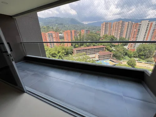 Arriendo Apartamento En Loma De Los Mesa