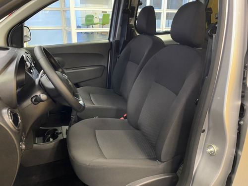 Imagen 10 de 21 de Renault Kangoo Express Confort 5a 0km (es)