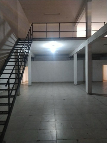 Alquilo En Trujui Local O Galpon De 220m2 Cubiertos Sobre Lote De 10x15 Mas Entrepiso De 70m2 F: 10253