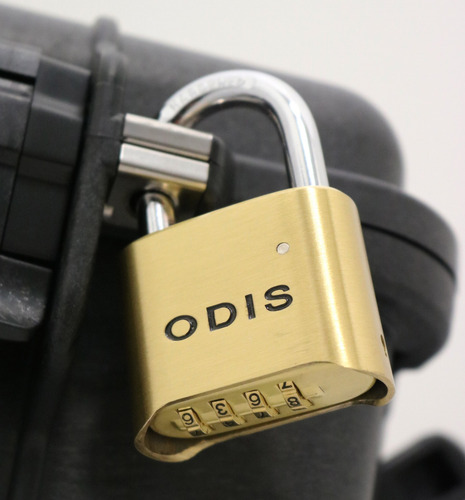 Imagen 3 de 8 de Candado Odis Stylelock 52mm Bronce - Stylelock