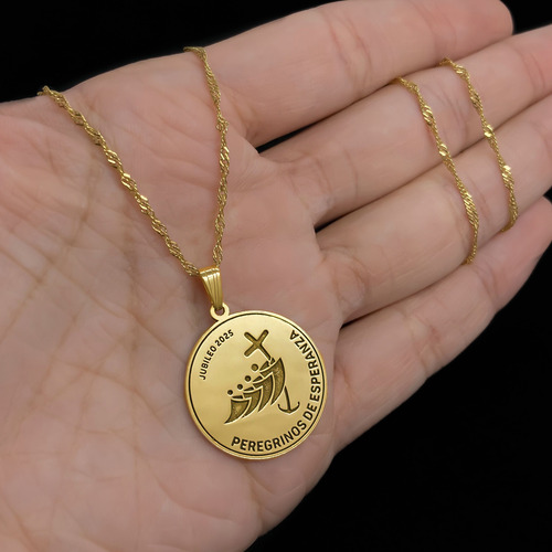 Cadena Y Dije Jubileo Peregrinos De Esperanza Oro 18k Oro 18k 50 Cm