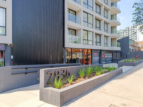 Edificio Av. Rodrigo De Araya Vista Norte Piso 8