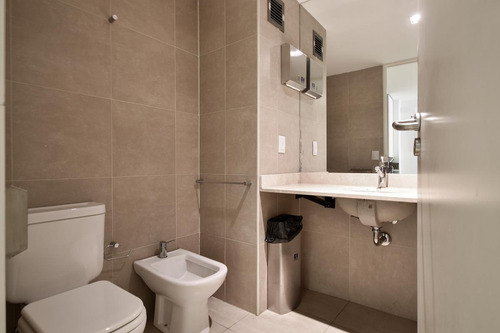 Imagen 27 de 30 de Alqulier Oficina Esquinero De 181m2 Libertador Y Olazabal (starbucks) Impecable Lista!