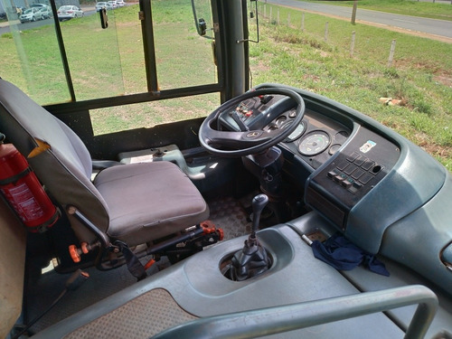 M Benz 1721 Motor Dianteiro